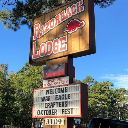 Razorback Lodge Юрика Спрингс Экстерьер фото